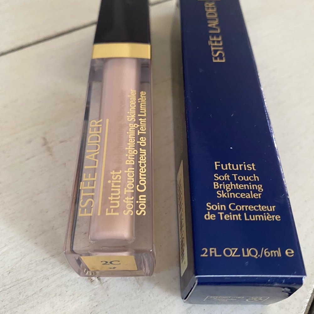 Estee Lauder Futurist Soft Touch Concealer - Cream